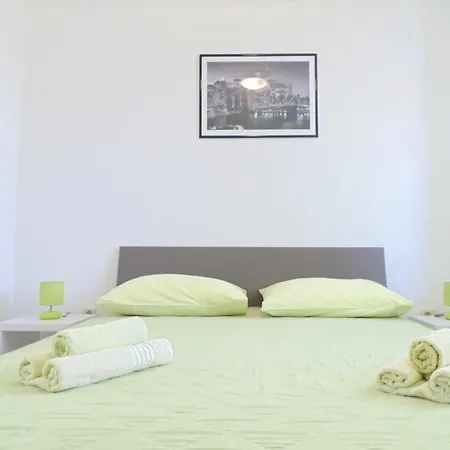 Petricevic 스플리트