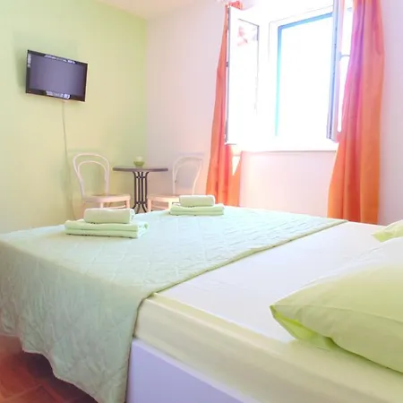 Petricevic بيت ضيافة 3*