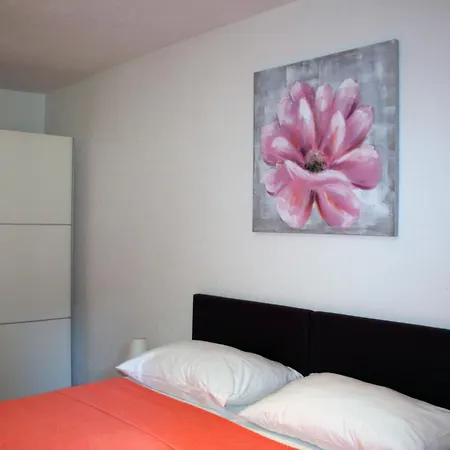 بيت ضيافة Petricevic